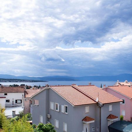 Malinska - Apartment Glavas Ngoại thất bức ảnh